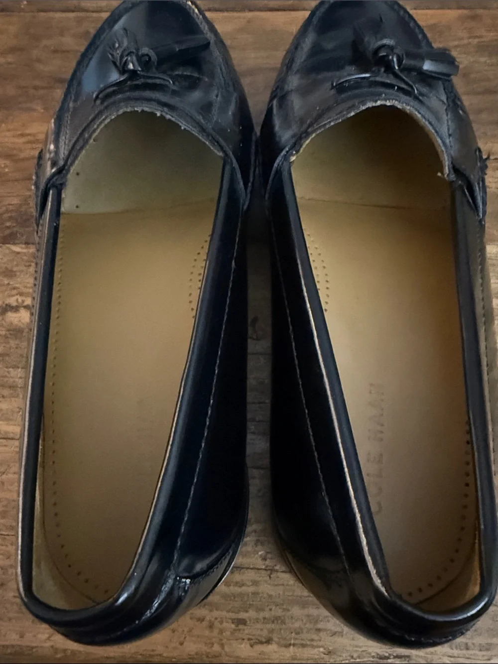 Cole Haan Black Leather Pinch Tassle Loafers Size 10